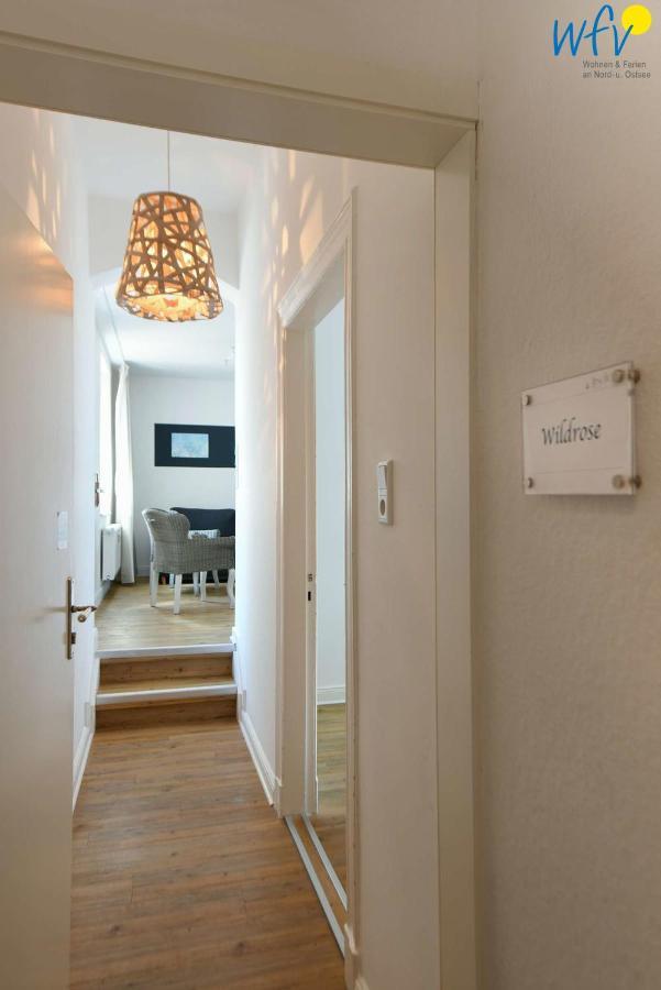 Haus Inselrose Ferienwohnung Wildrose Juist Exteriör bild